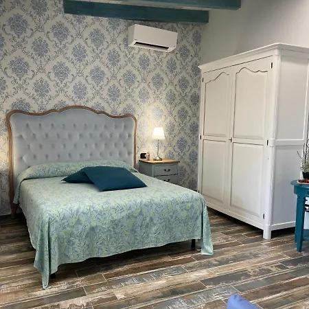 Guest house Dea Degli Ulivi Luxury 4*