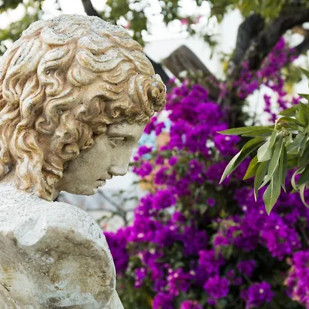 Maison d'hôtes Relais Dea Degli Ulivi 4*