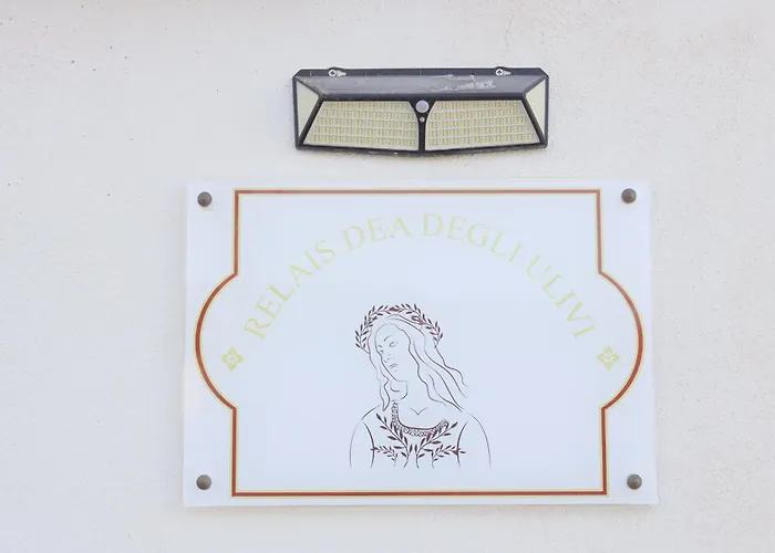 Relais Dea Degli Ulivi 4*